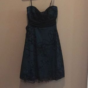 Speechless dress. Size medium (P10).